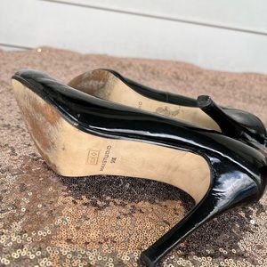Max studio heels